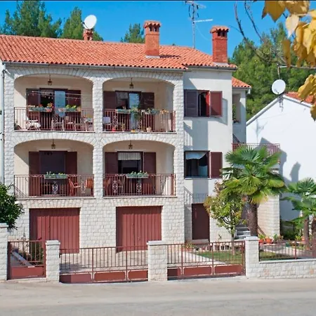 Apartments Rafael Porec Esterno foto